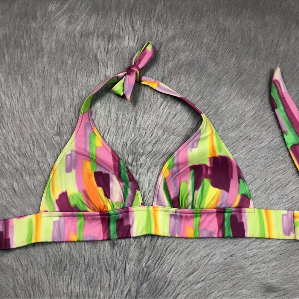 Victoria’s Secret triangle halter bikini top small